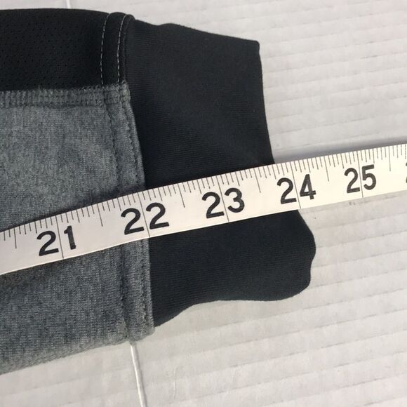 The North Face Gray and Black Two Tone Joggers Girls Size M (10-12) Sweatpants - Picture 10 of 10